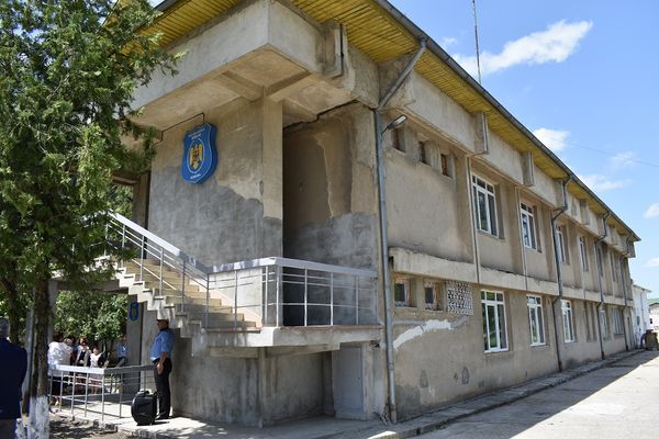 Poliția Locală a instalat două cutii poștale: una în zona centrală și una lângă Evidența Populației