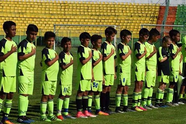 O academie de fotbal celebră din Chicago revine la Vaslui!