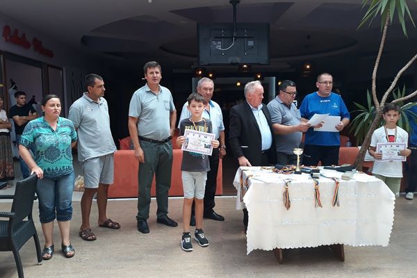 Trofeul ”Cupa Sergentul” la șah a ajuns la Buzău!