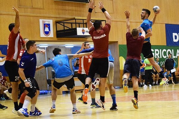 CSM Vaslui, învinsă de HCDS Constanța, într-un meci amical