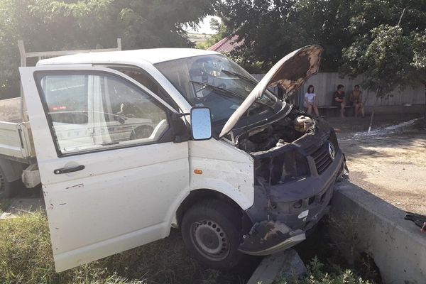 FOTO&amp;VIDEO. Accident în apropiere de Bârlad, pe raza localității Sârbi
