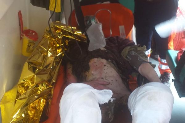 Un bloc întreg, evacuat la Negrești! Proprietarul a ajuns în stare gravă la o clinică din Bacău