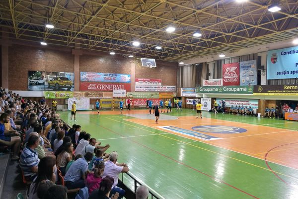 CSM Vaslui a pierdut duelul din deplasare, cu CSM Focșani, scor 21-25