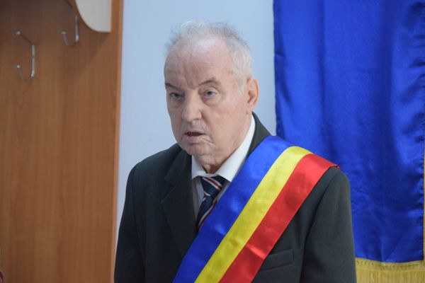 Primarul comunei Pușcași, Nicolae Ignat, a renunțat la mandat