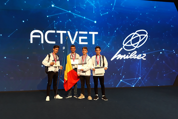 Elevi vasluieni, prezenți la Milset Epo-Sciences International de la Abu Dhabi