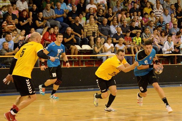 HC Buzău-CSM Vaslui, sâmbătă, ora 16