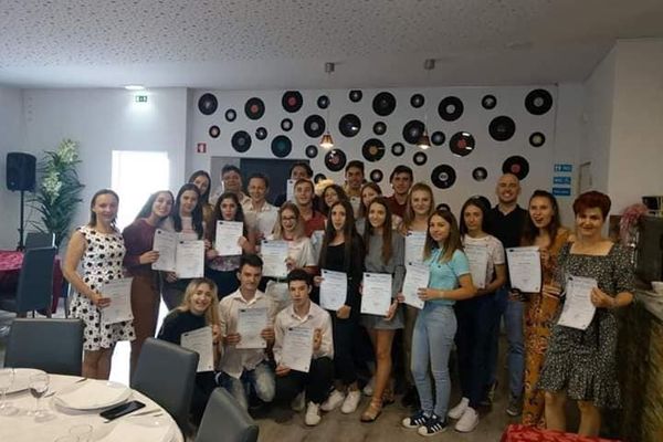 Elevii de la Colegiul ”Anghel Rugină” se instruiesc în Portugalia