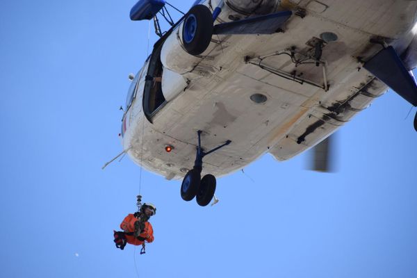 VIDEO. Exercițiu: Cutremur de 6,8 grade pe Richter și incendiu la o clădire din Bârlad