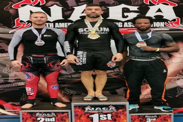 Un vasluian, campion european la grappling