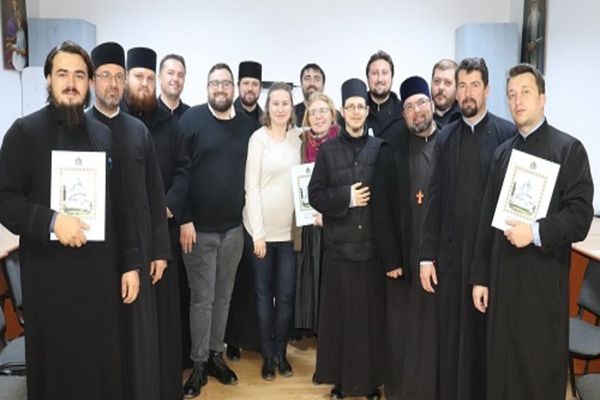 Un nou proiect dedicat copiilor și tinerilor din Episcopia Hușilor – Cluburile „Credo Impact”
