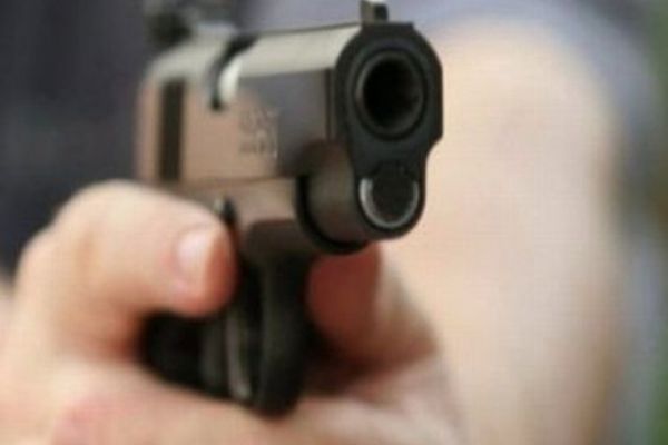 Incident armat la o secţie de votare din Prahova! Bărbat împuşcat la Proviţa de Jos