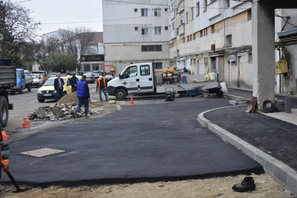 Locuri noi de parcare create prin reamenajarea unor străzi din Bârlad