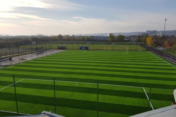 LPS Vaslui beneficiază de un teren sintetic ultramodern