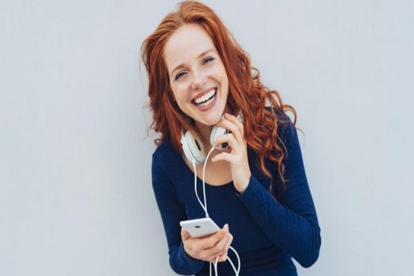  Studiu. Ce se întâmplă cu creierul unei persoane când aude melodia preferată 