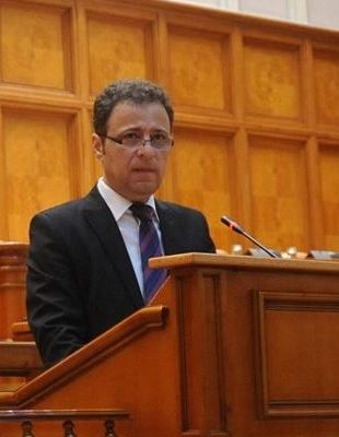 Deputatul Daniel Olteanu nu participă la votul de investitură a Guvernului Orban