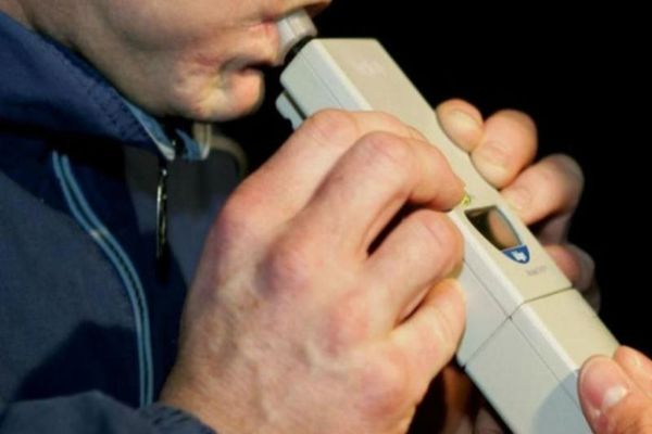 Un bărbat din Solești are dosar penal după ce s-a urcat beat la volan