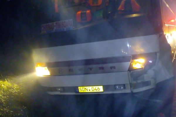 Accident în apropiere de Bârlad: autocar tamponat de un șofer iresponsabil