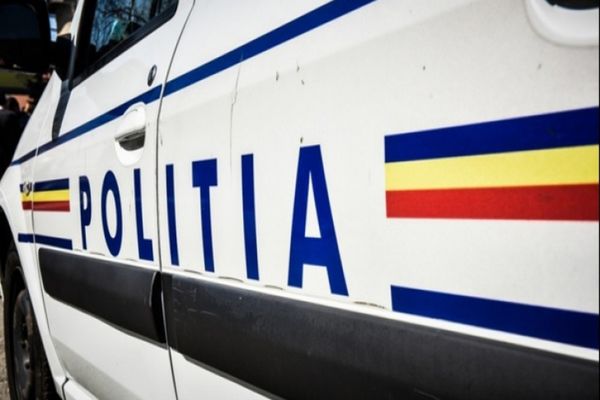 Accident rutier la ieșirea din Huși: o mamă și doi copii au ajuns la spital!