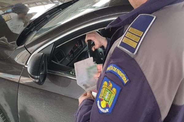 Permis de conducere fals depistat la controlul de frontieră