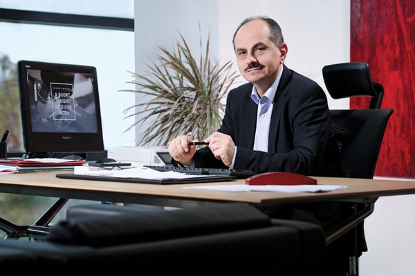 “Situaţia din spitale e mult mai gravă,” susţine imunologul timişorean Virgil Păunescu