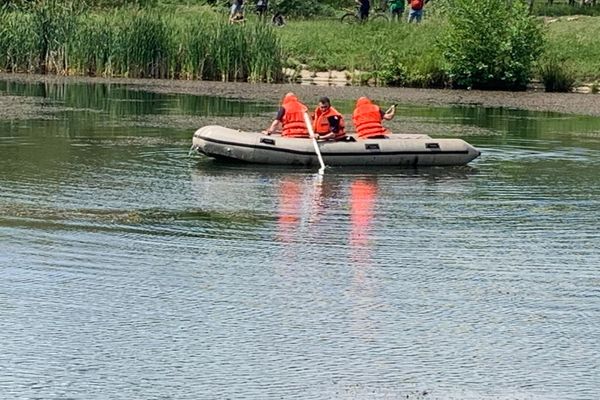 Bărbat înecat în Prut după ce ar fi intrat în râu să-şi scoată calul şi căruţa