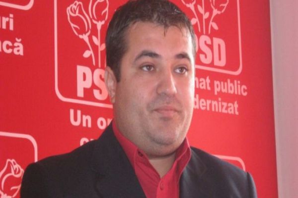 Scandal cu Poliția la un fast-food din capitală. Doi deputați PSD au refuzat să poarte mască și au devenit recalcitranți