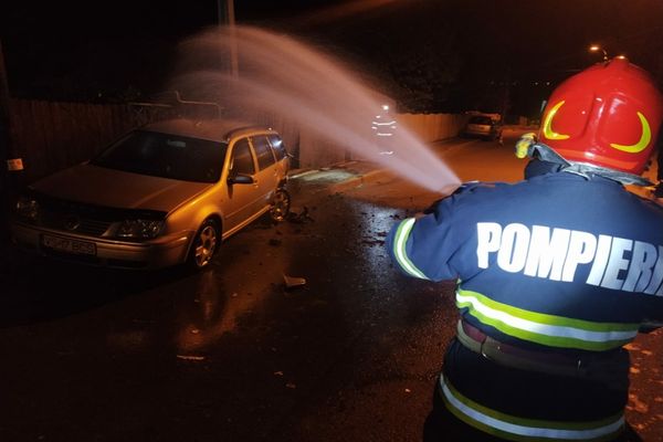 Pericol de explozie în Huși după ce o mașină a rupt o țeavă de alimentare cu gaz 