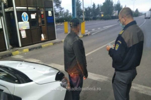 Conducea un autocar, deși avea dreptul de a conduce suspendat