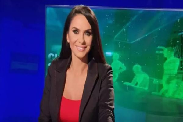 "Legile Puterii" va fi moderată de către Alexandra Păcuraru. Prima ediție, luni, 5 octombrie