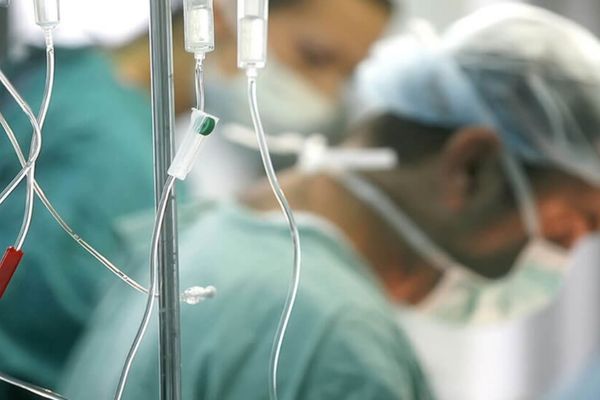 Peste 8.000 de cazuri noi de coronavirus, raportate sâmbătă. Câte persoane au decedat