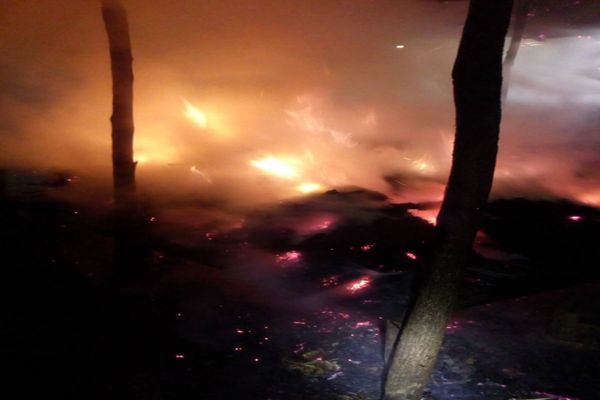 Bătrân găsit garbobizat într-o bucătărie de vară