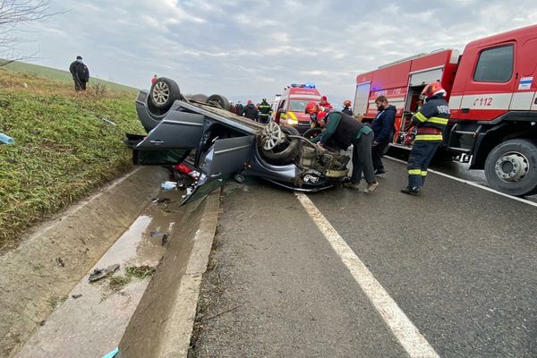 Accident cu victime multiple în județul Vaslui (FOTO)