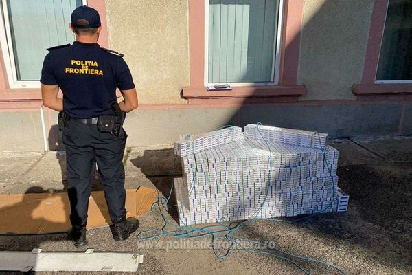 Țigări de contrabandă în valoare de peste 4,8 milioane de lei, confiscate de polițiștii de frontieră în 2020