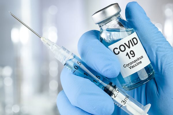 Top 10 cele mai frecvente întrebări despre vaccinare și vaccinul anti-COVID