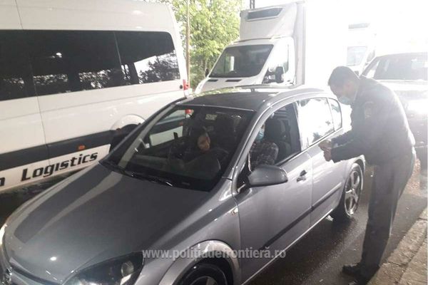 Document fals folosit pentru a părăsi România 