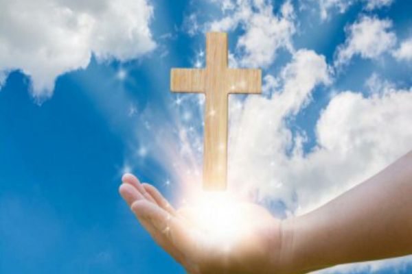 SĂPTĂMÂNA LUMINATĂ, obiceiuri și tradiții. Ce NU e bine să faci în aceste zile