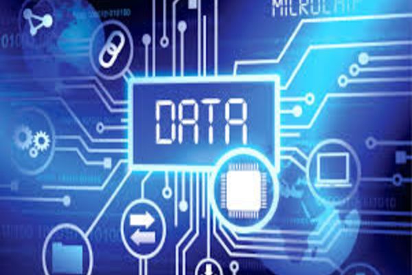 Simulare gratuită pentru elevii care dau BAC la informatică, marţi 29 iunie, de la orele 19.00, organizată de WellCode