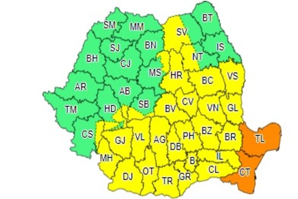 Nu scăpăm de vremea rea! 