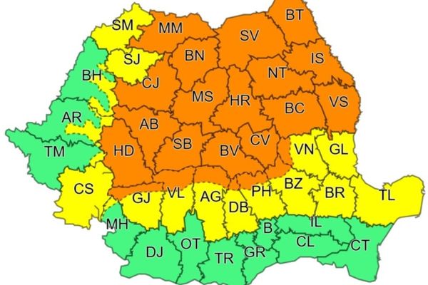 Avertizarea COD PORTOCALIU de FURTUNI prelungită până miercuri