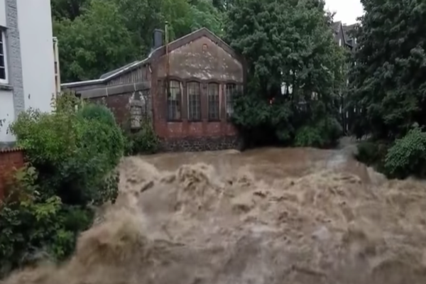 VIDEO Dezastru în Europa: Zeci de MORȚI și peste 1.000 de DISPĂRUȚI după inundațiile masive
