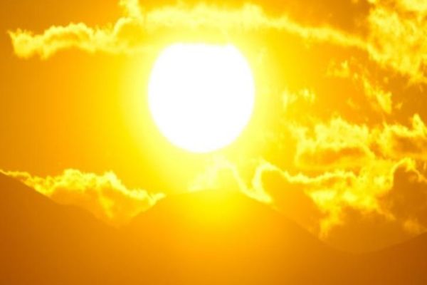 Valul de căldură care a făcut ravagii în Europa va lovi România, urmează 5 zile de foc