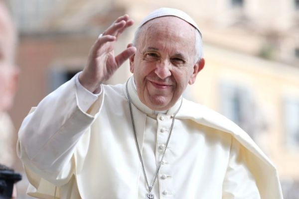 Papa Francisc: Vaccinurile ne dau speranţă să punem capăt pandemiei, însă numai dacă sunt disponibile tuturor