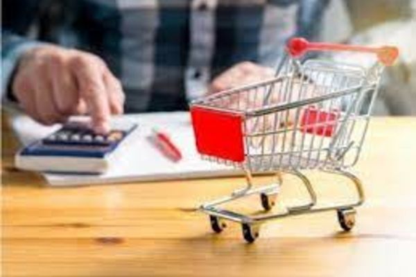 Cât costă coșul minim de cumpărături - prețurile alimentelor de bază, ignorate de Florin Cîțu