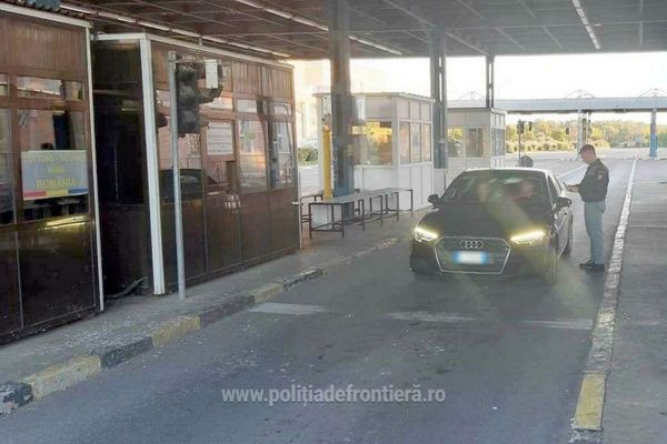 A dat 1.600 de euro pe un permis de conducere fals! Acum are dosar penal 