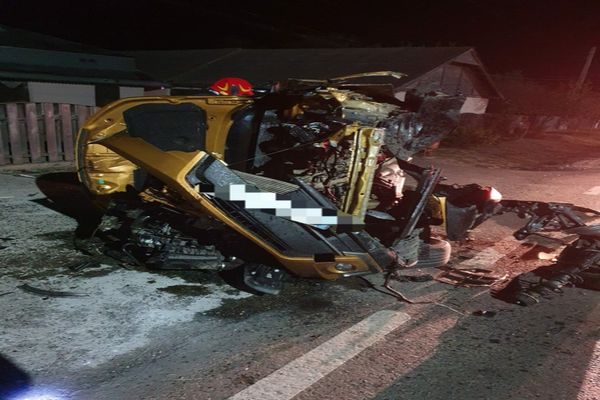 Accident cu victimă încarcerată în Vaslui (FOTO)