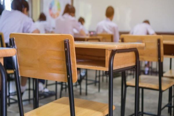 Guvernul va anunța luni că și școlile private intră în vacanță. Dan Vîlceanu: „A fost o greșeală”