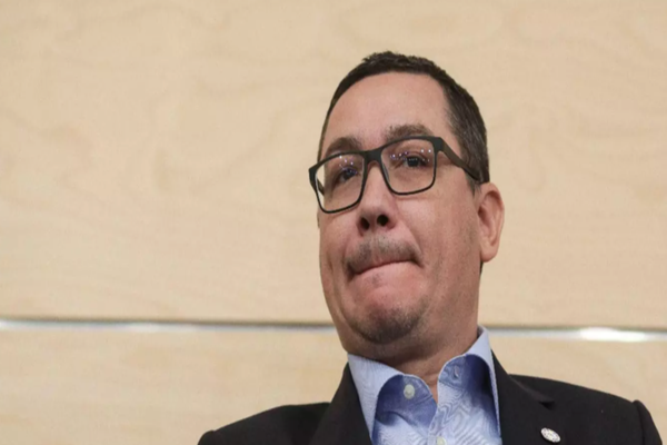 Victor Ponta: ”Am fost primul care a spus ca singura solutie pentru Criza actuala este un Guvern PSD - PNL”