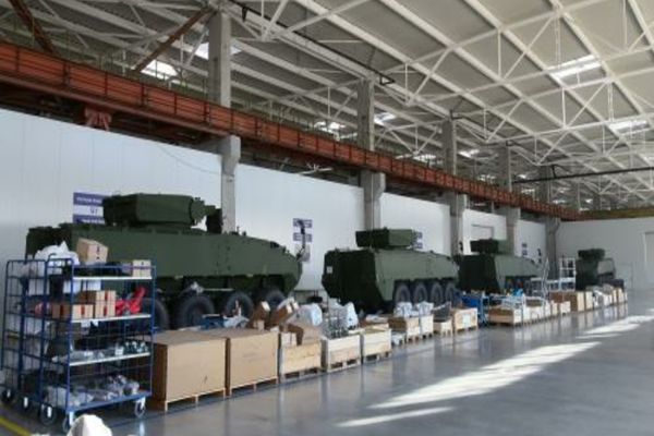 Ministrul economiei Florin Spătaru: “Am deblocat de îndată bugetele operatorilor din industria de apărare. Pană la sfârșitul anului, oamenii își vor primi banii de salarii”