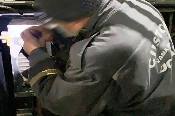 Țigări de contrabandă, o nouă componentă a motorului