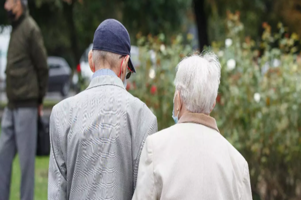 Legile Puterii. Ministrul Muncii, DETALII exclusive despre MĂRIREA PENSIILOR. Ce se întâmplă cu ajutorul pentru încălzire